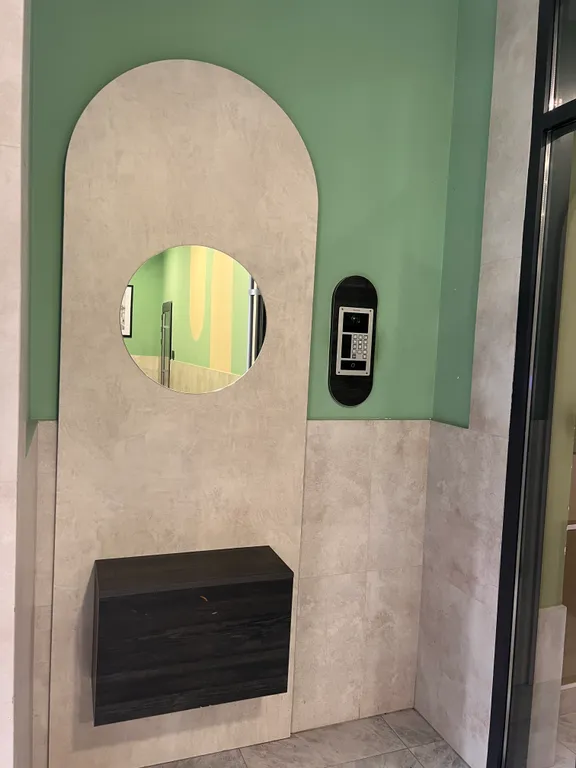 В центре, левый берег, рядом возле Хан Шатыр, кардиология, ННЦМД