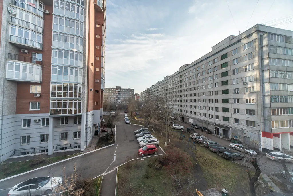 2-ком на набережной в самом центре города