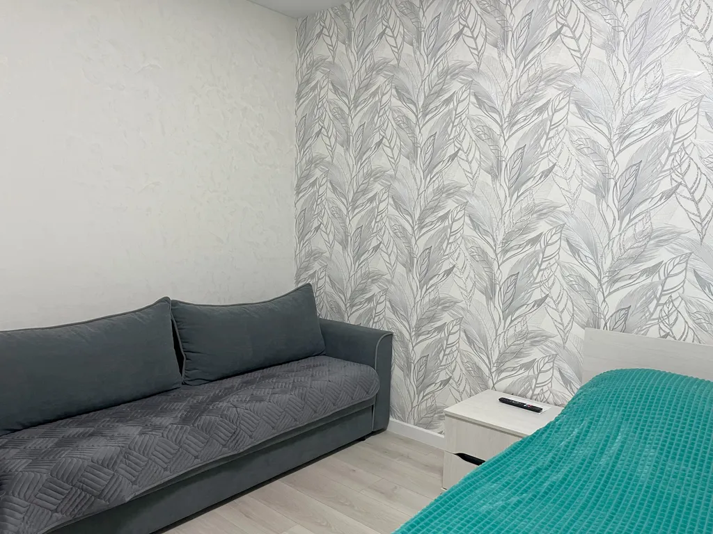 Уютная новая двухкомнатная квартира рядом с ТЦ Глобус — аренда посуточно в Тверь