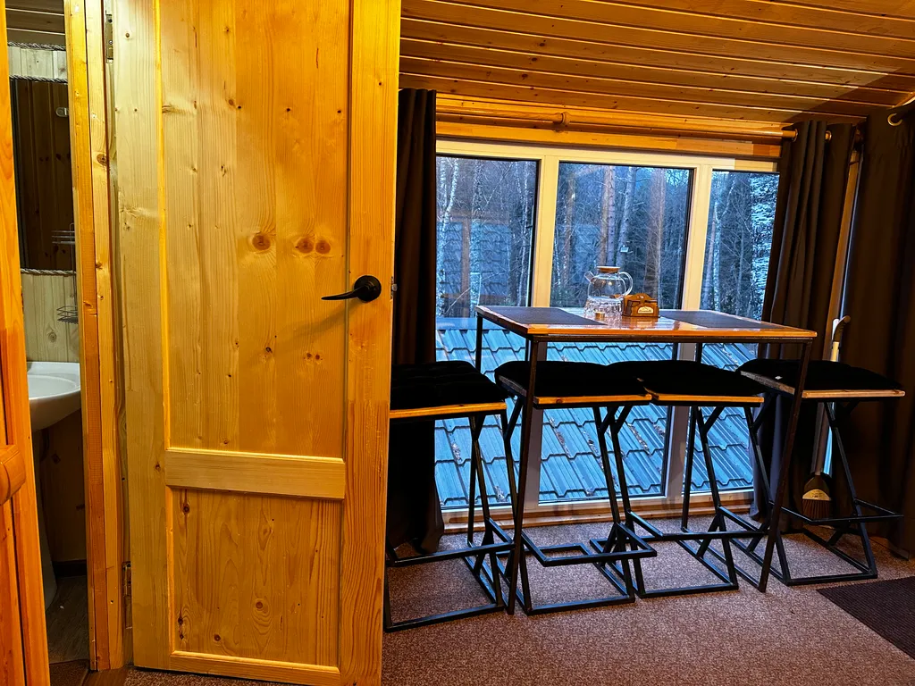 Коттедж Уютный домик с панорамными окнами с видом на лес — Архыз