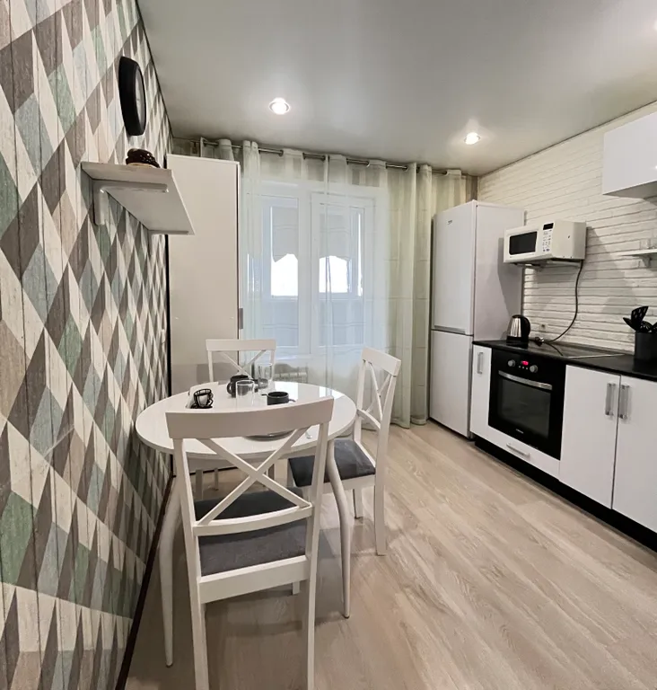 Квартира Чудесные апартаменты возле УГНТУ и стадиона Нефтяник в Черниковке — аренда посуточно в Уфа