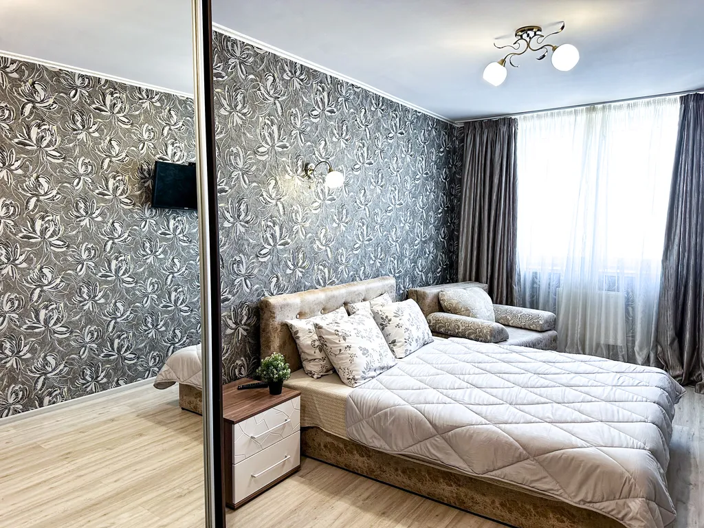 Квартира Высота — аренда посуточно в Екатеринбург