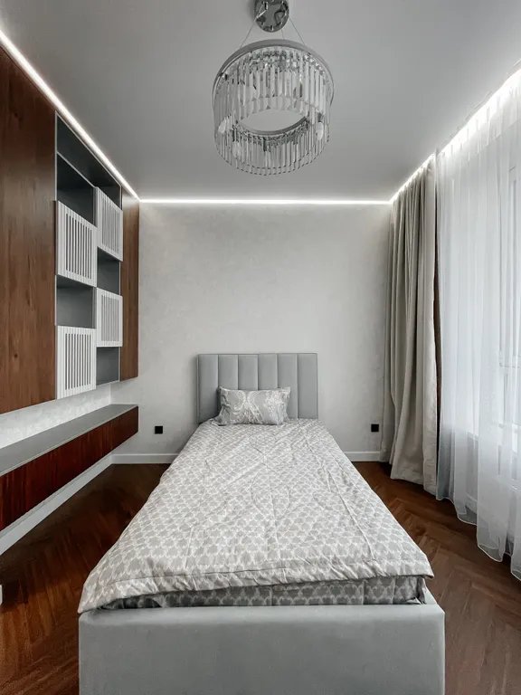 Уютная трешка с красивым видом на горы