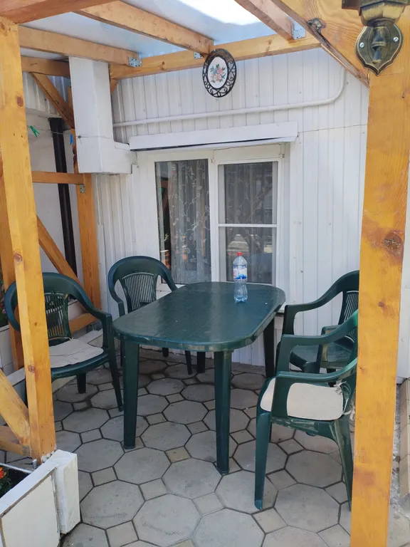 Дом в центре города с отдельным входом