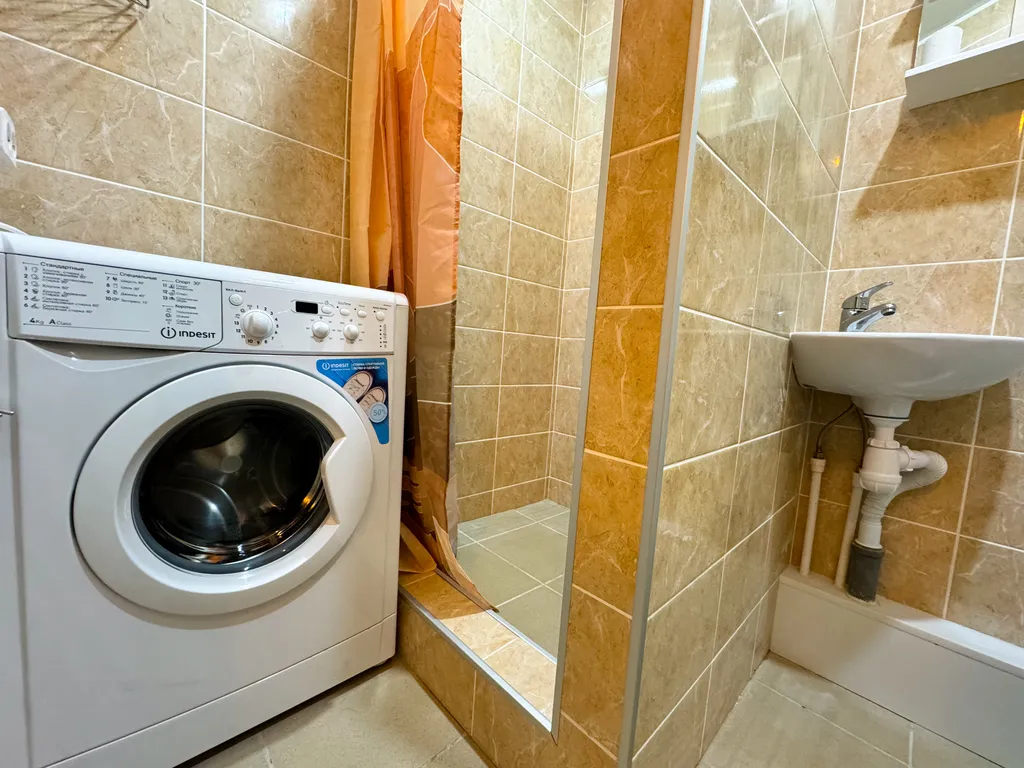 Апартаменты рядом с ФОК Надежда