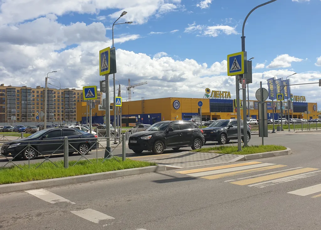 Квартира Квартира за Лентой на Псковской — Великий Новгород