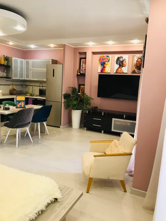 Студия на берегу Волги