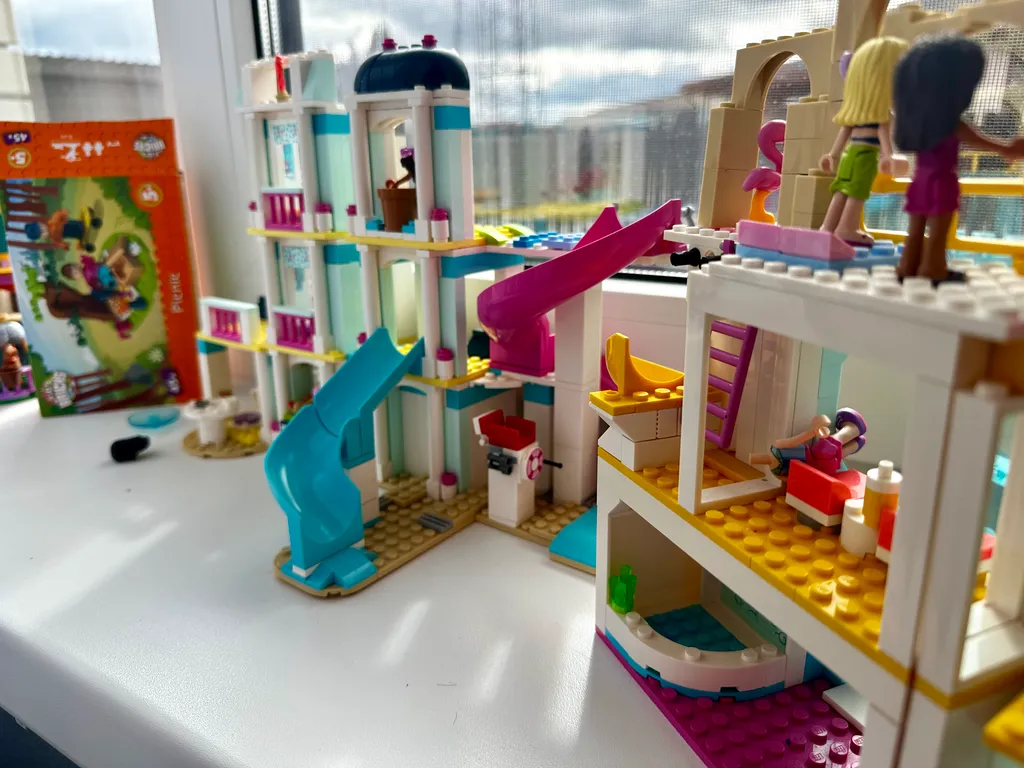 Добрый Дом с 3 спальнями и чаном с видом на лес