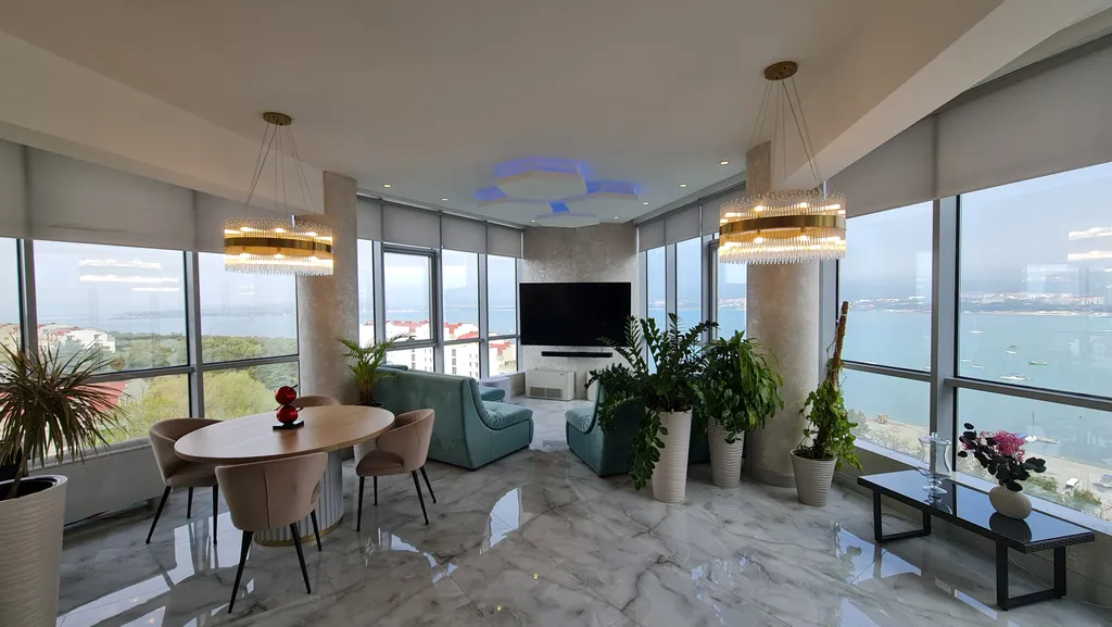 Квартира с видом на море и террасой