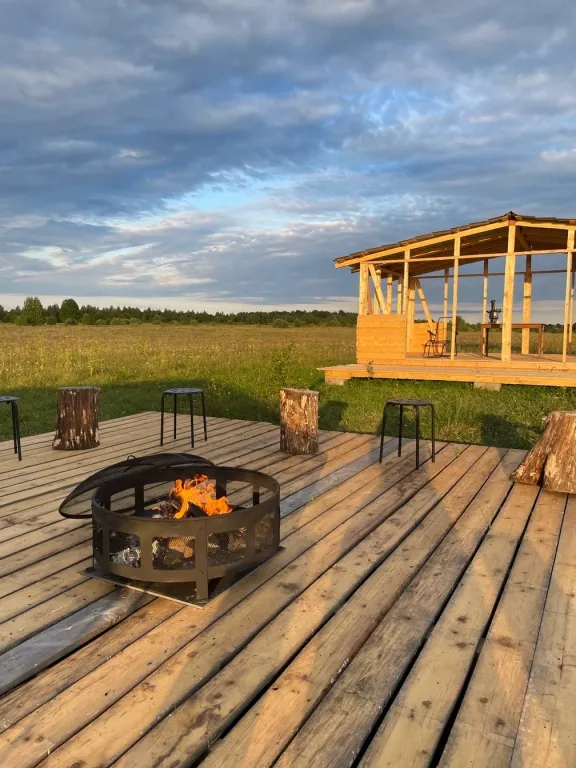 Коттедж Домик созерцателя на Поле Бесконечности — Луга