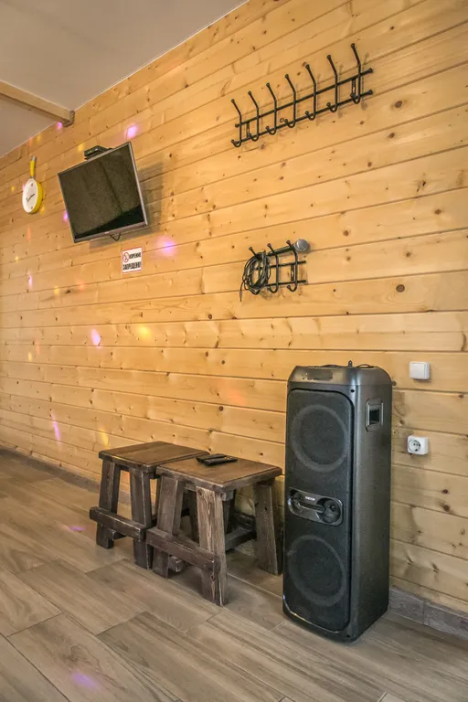 Коттедж для всей компании с видом на горы