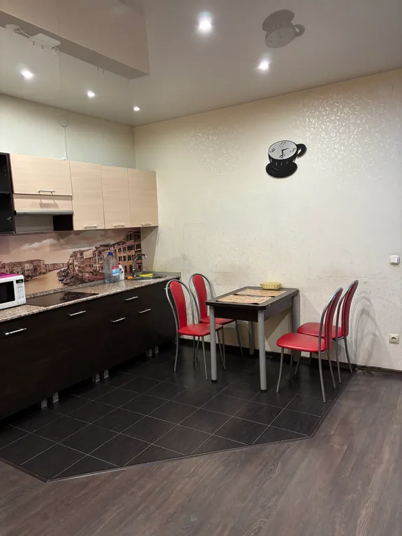 Квартира в новом доме с красивым видом на город