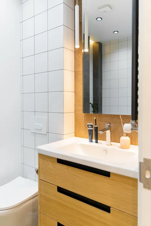 Foris on Lermontov street