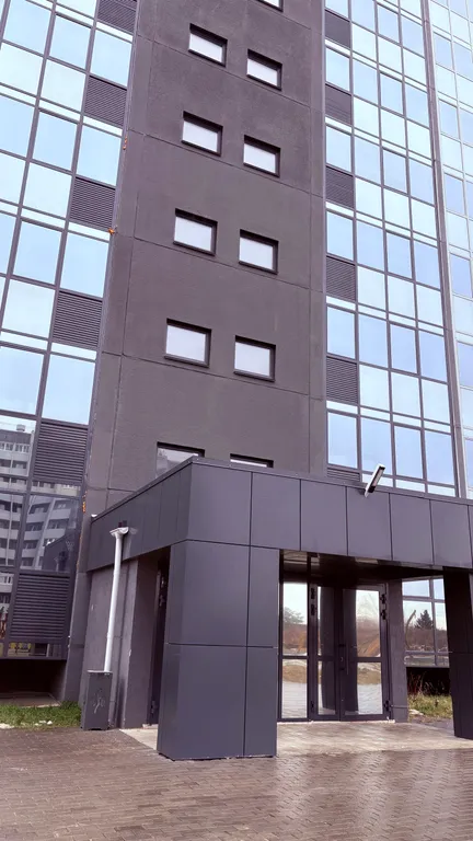 Светлая студия в новостройке на Южном с панорамными окнами