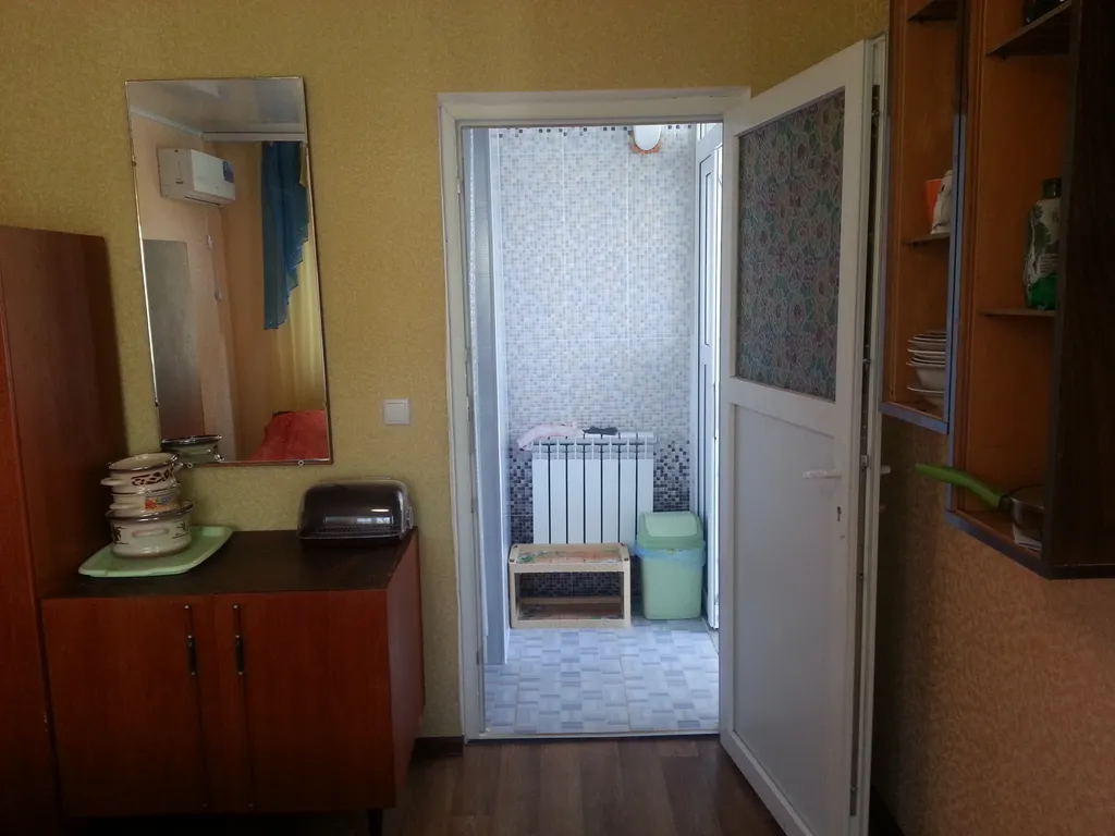 Комната у самого моря