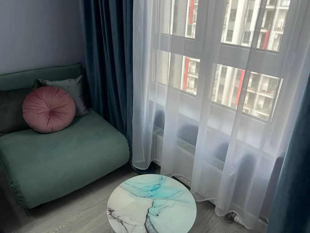 Четырехместные апартаменты с видом на реку