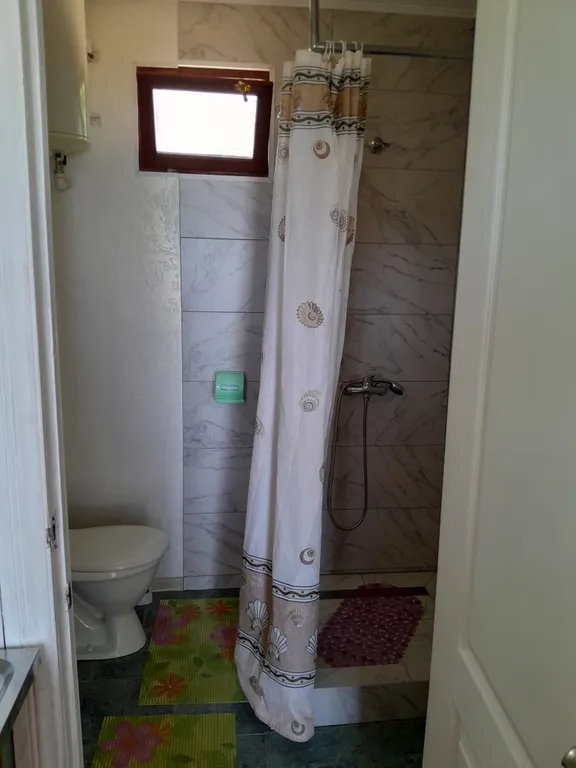 Домик с видом на море