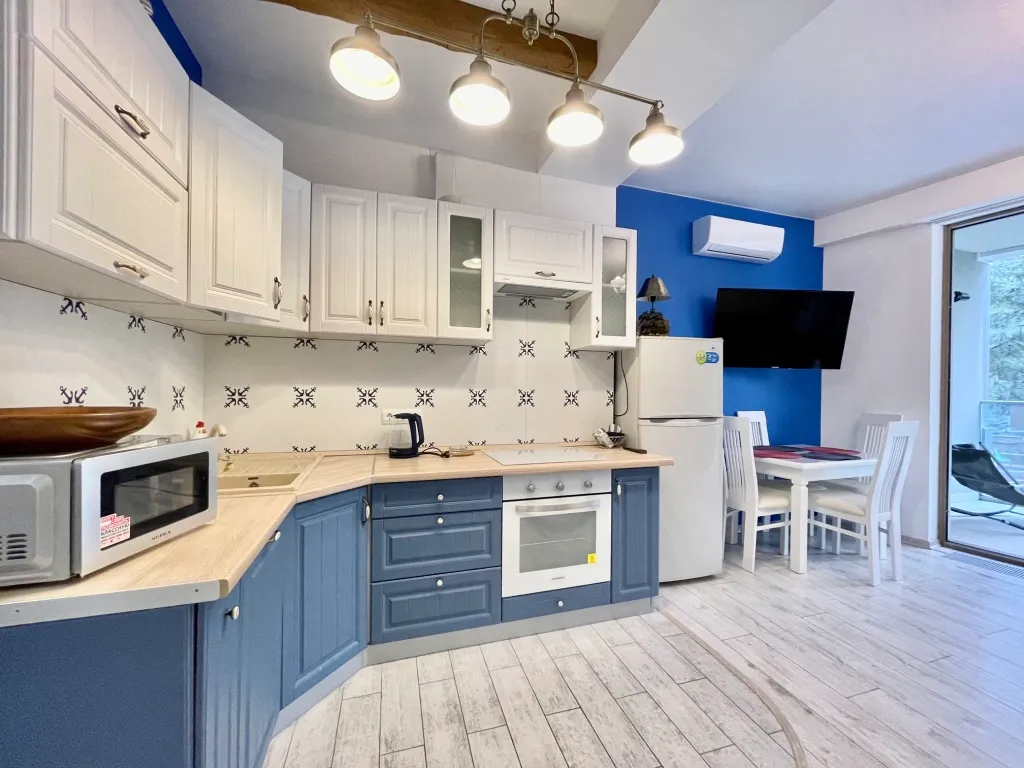 Апартаменты Морские в Зазеркалье