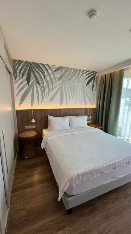 Шикарные апартаменты с видом на море