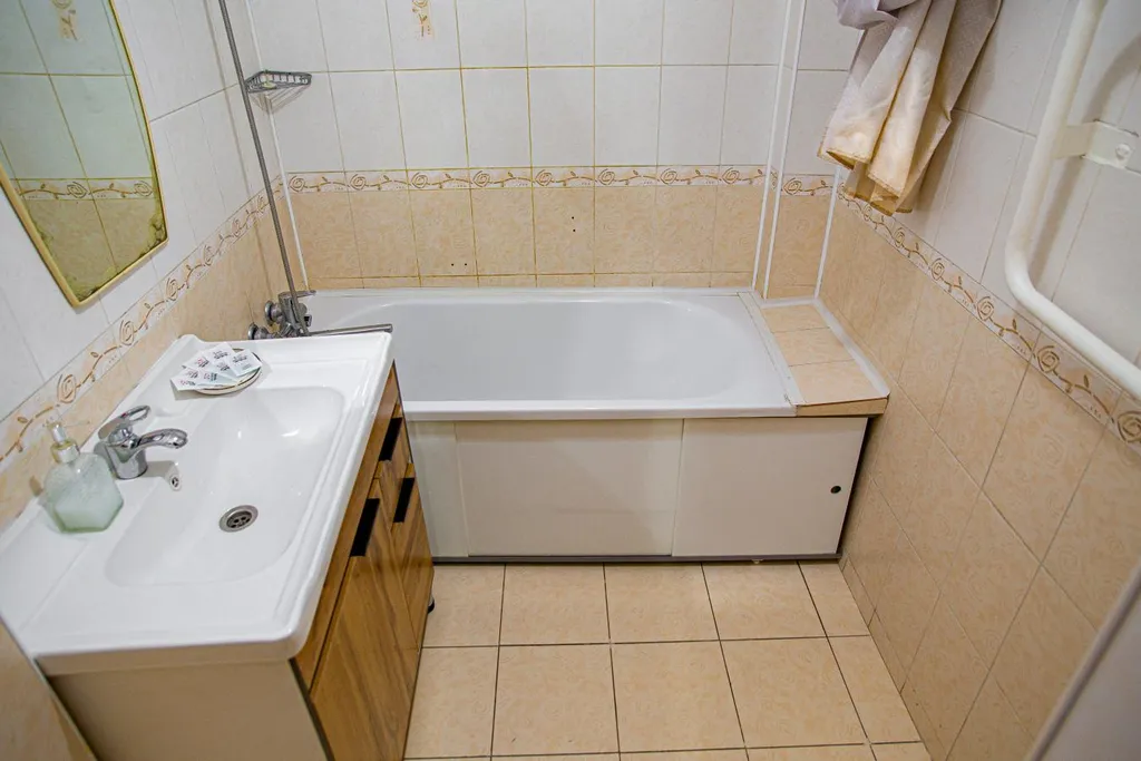 Квартира Квартира у цирка и ботанического сада — Алматы