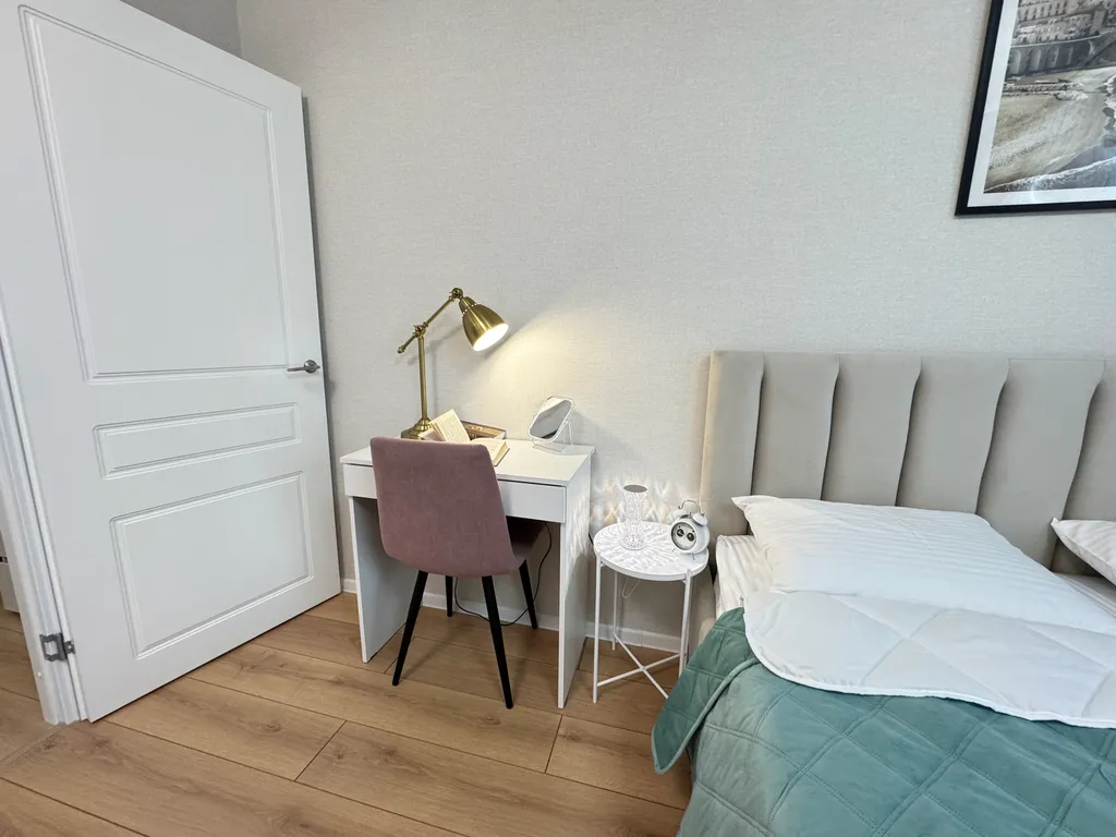 Квартира Квартира с новым ремонтом — Янино-1