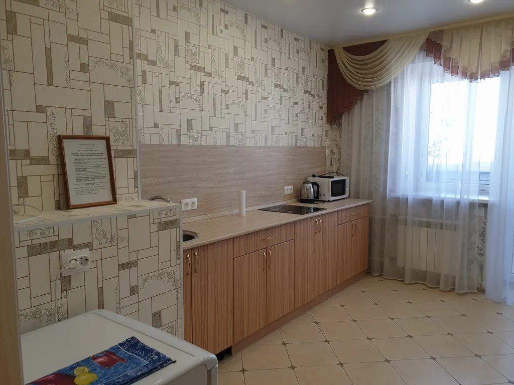 Квартира с видом на реку Волгу и мост