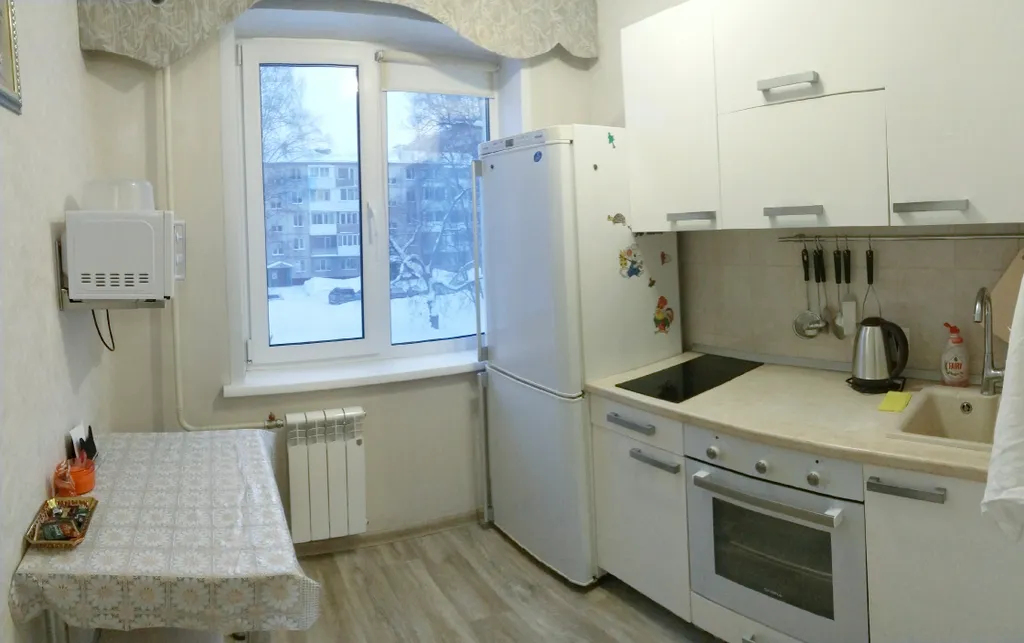 Уютная, чистая ,однокомнатная квартира .