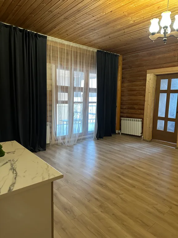 Дом в верхнем парке