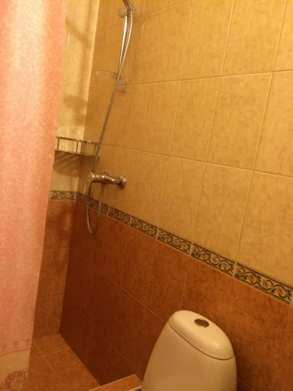 Квартира Квартира Комнаты на 3 этаже с 3 односпальными кроватями — Адлер