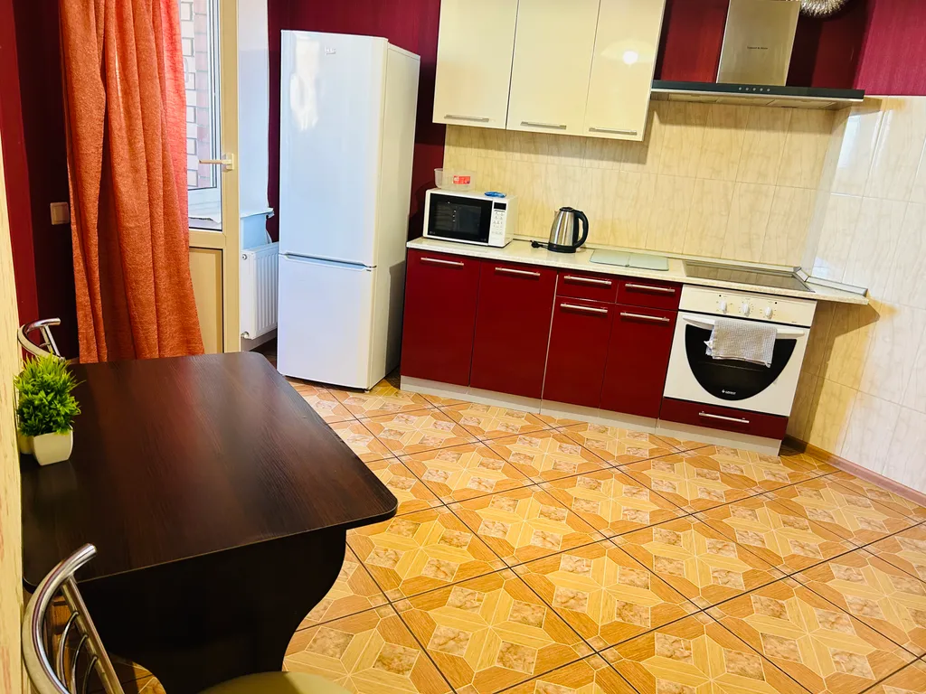 Квартира Уютная, светлая квартира с видом на парк Солнечный Остров и реку — Краснодар