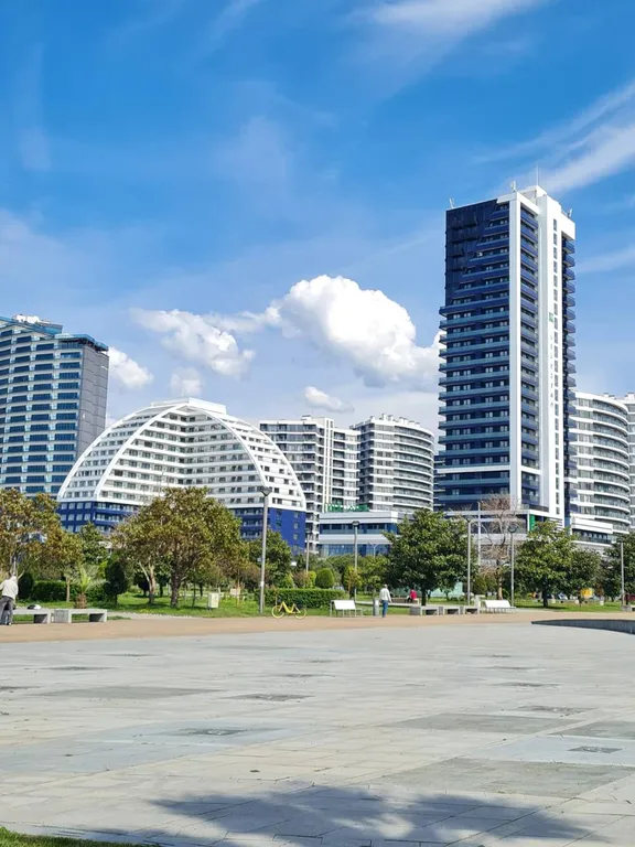 Апартамент возле моря в лучшем комплексе Батуми