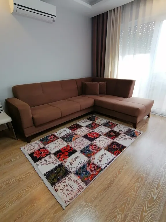 Современная чистая квартира у моря