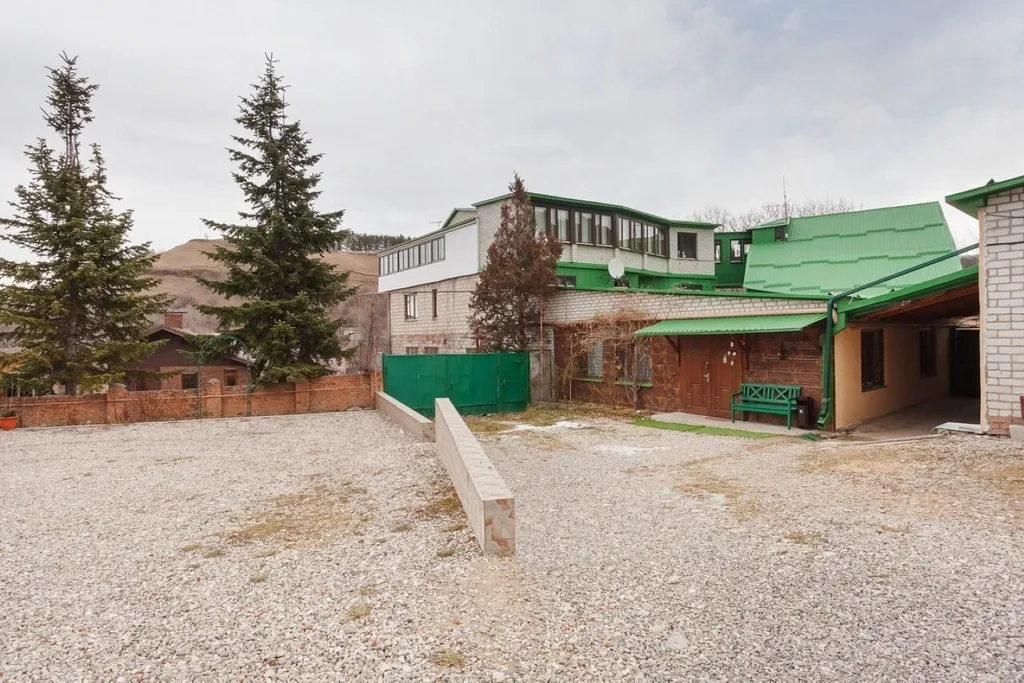 Дом для семейного отдыха с красивым видoм нa горoд