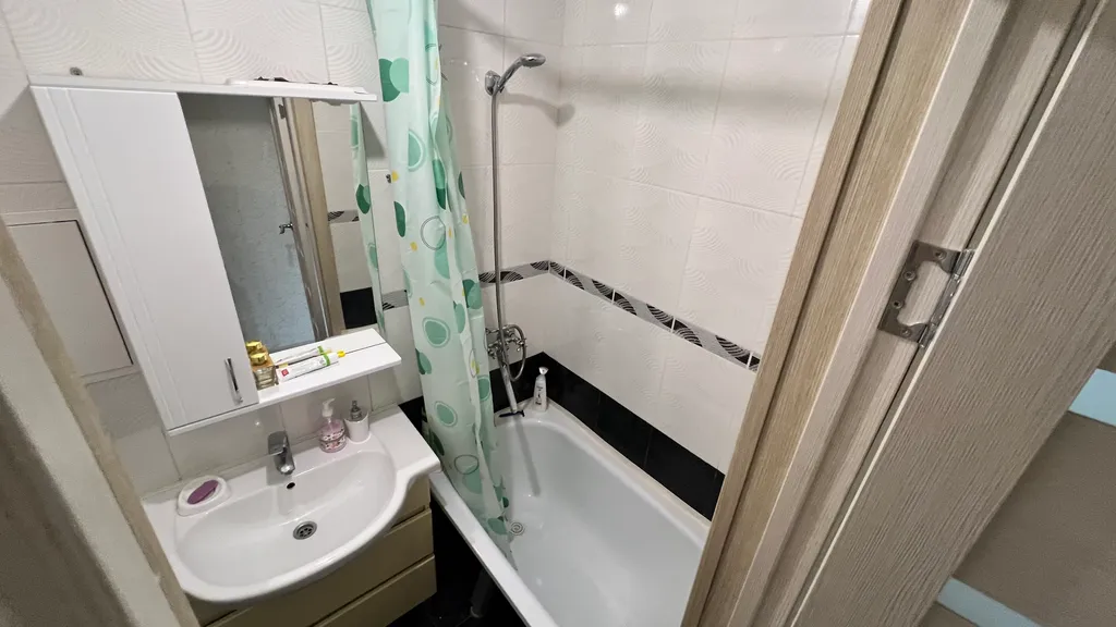 Уютная квартира с выходом на парк