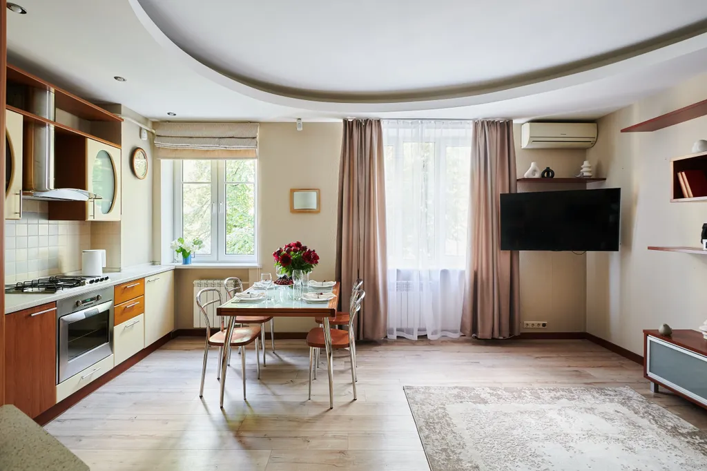 Квартира Квартира Модная трешка на патриарших с двумя санузлами — Москва