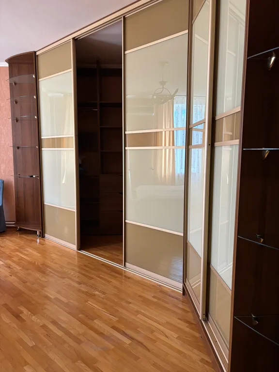 Уютная двухкомнатная квартира возле парка