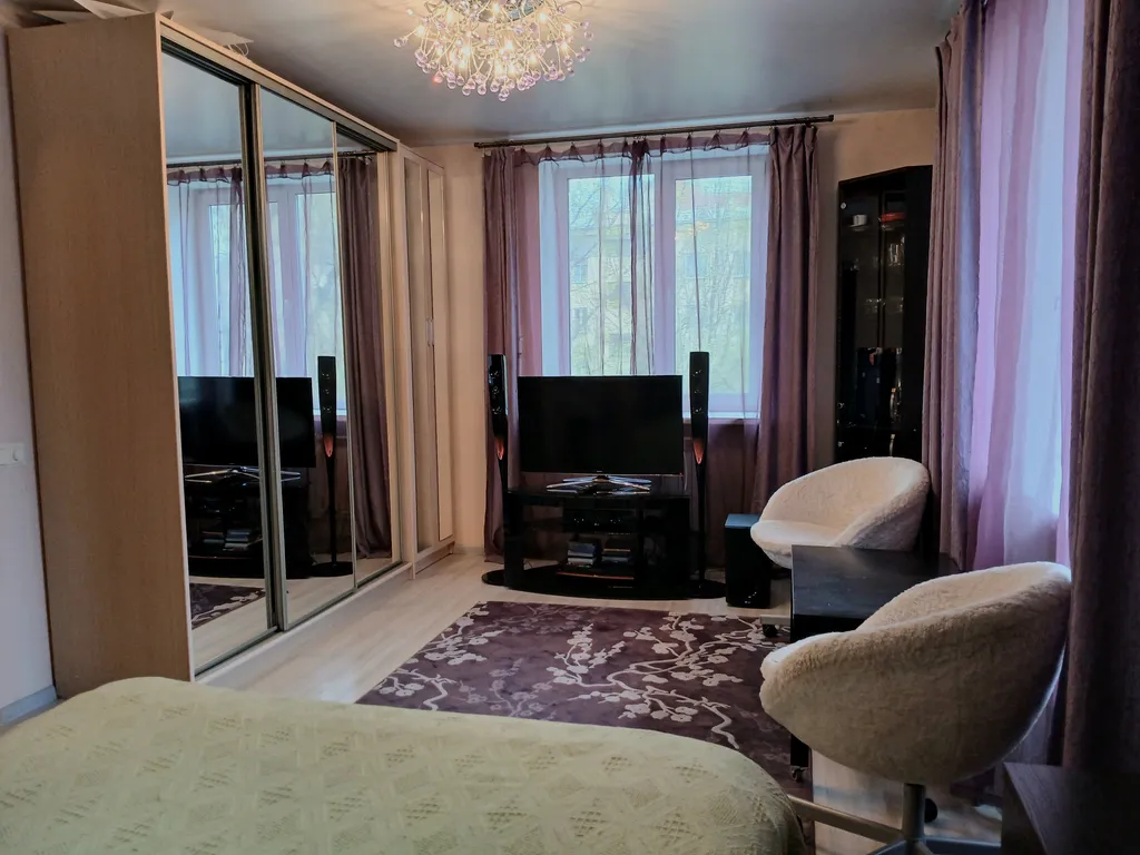 Квартира у метро Удельная