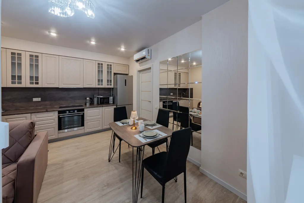 Уютная новая двухкомнатная квартира с видом на море