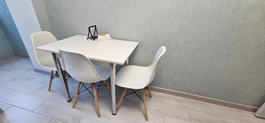 Двухкомнатная квартира в тихом дворе с новым ремонтом и техникой