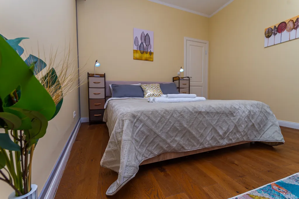 Квартира Апартаменты двухэтажные в стиле provance — Москва