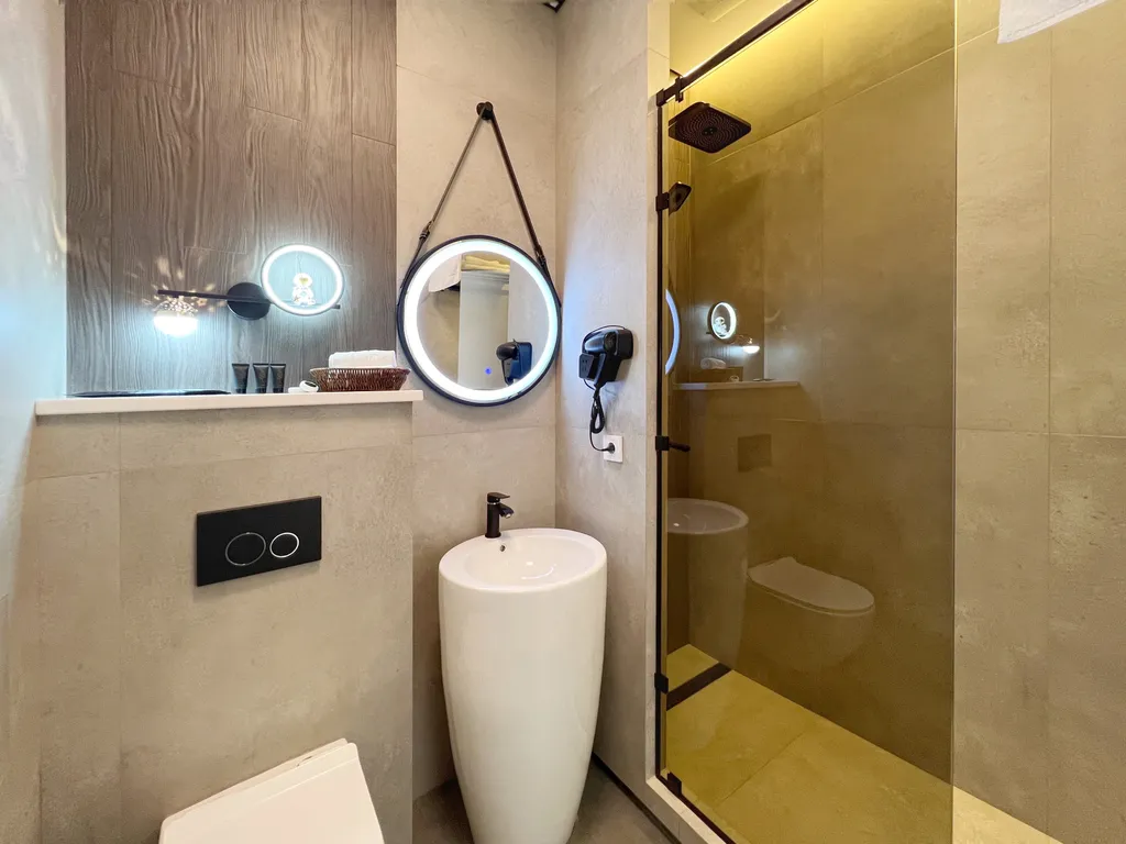 Five New business-class apart r-house near mega