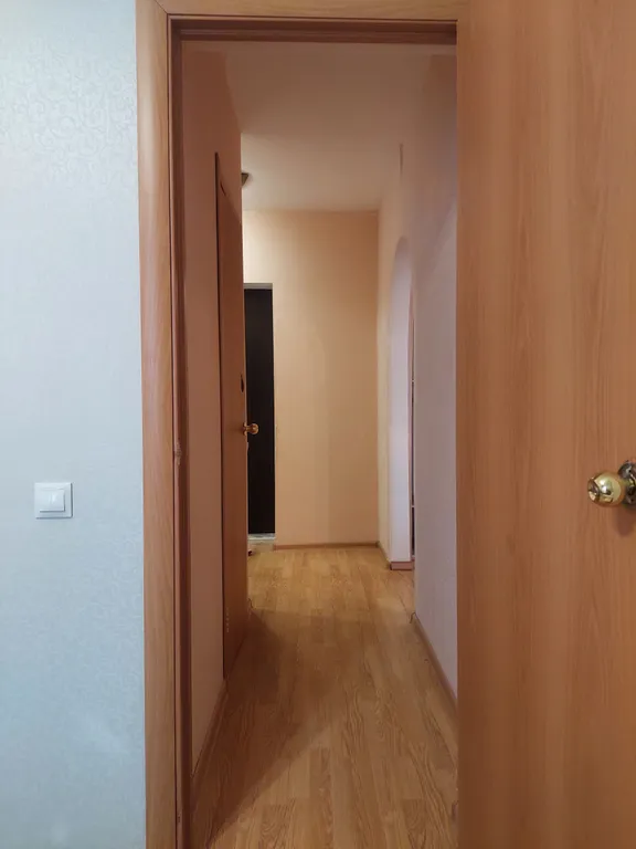 Напротив дома поликлиника