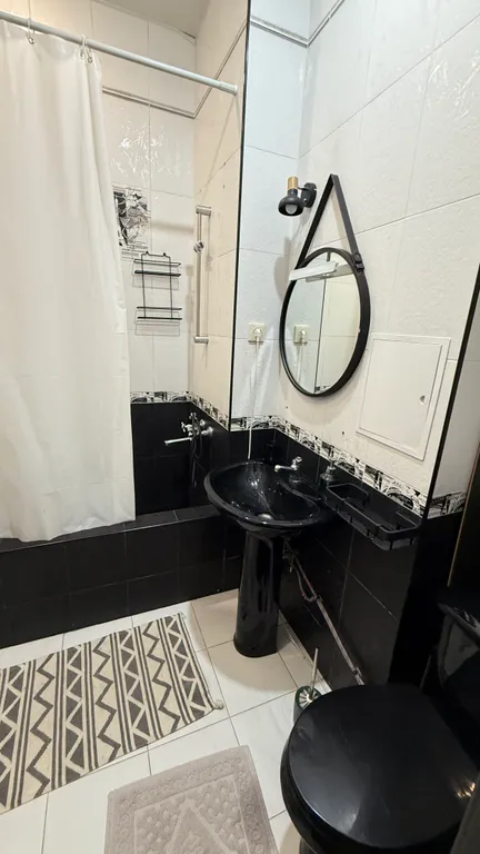 Уютная бохо квартира с дизайнерским ремонтом в центре