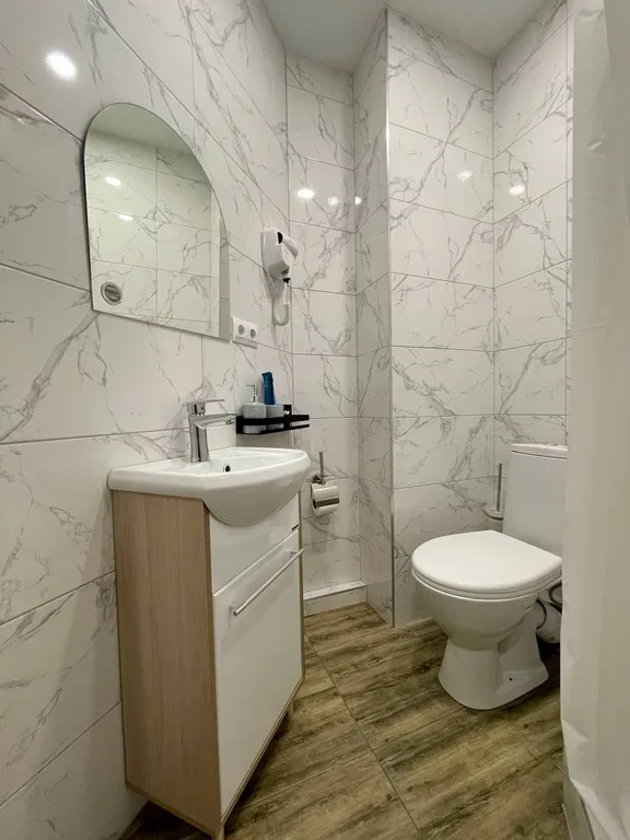 Студия с балконом, красивым видом в 3-х минутах от пляжа