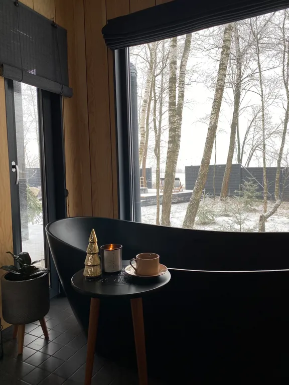 Скандинавский дом с джакузи, сауной и видом на живописное поле