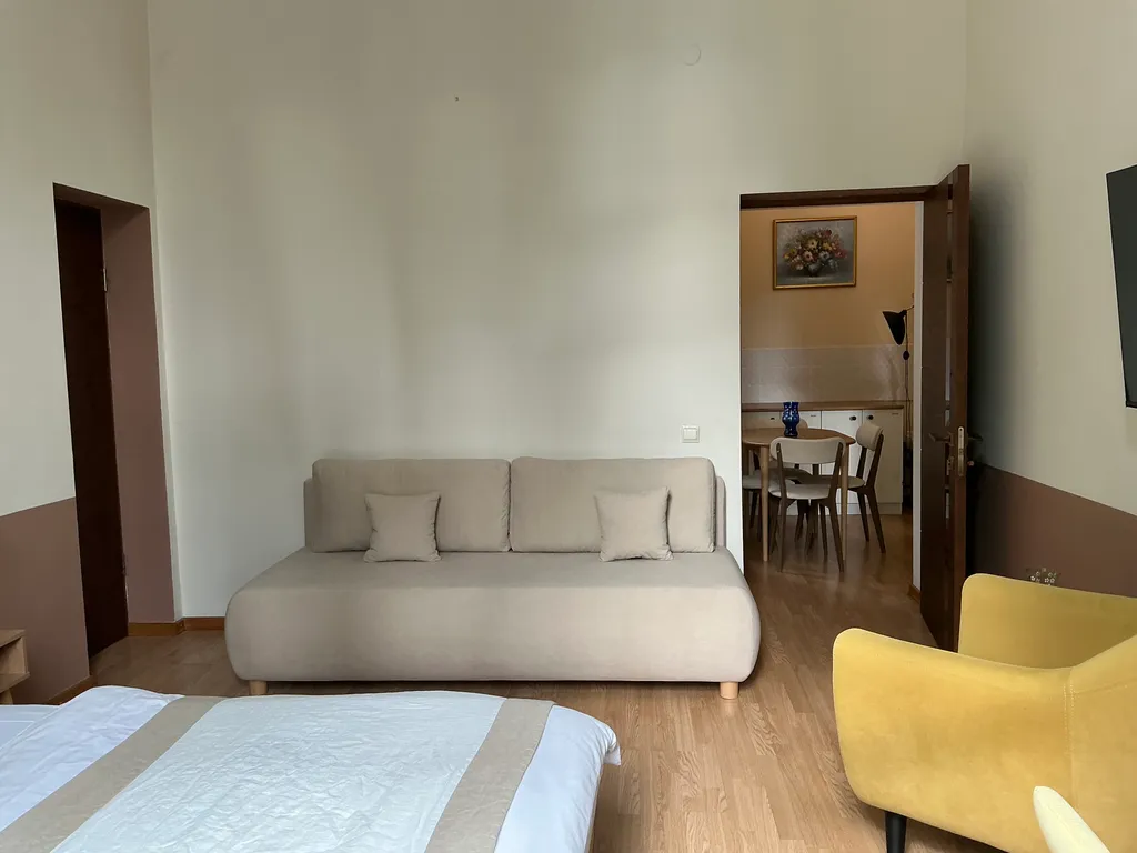 5-комнатная Квартира