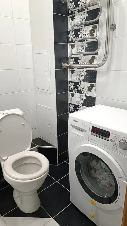 Уютная двухкомнатная квартира семейного типа в центре Белокурихи