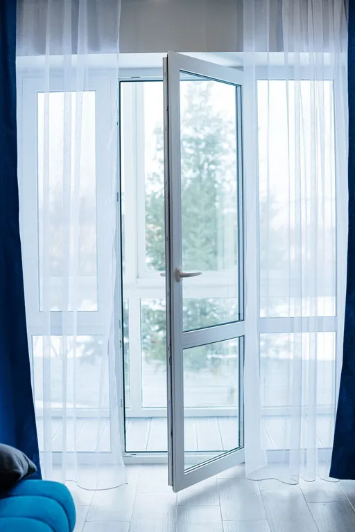 Стильная квартира в тихом районе рядом с центром города