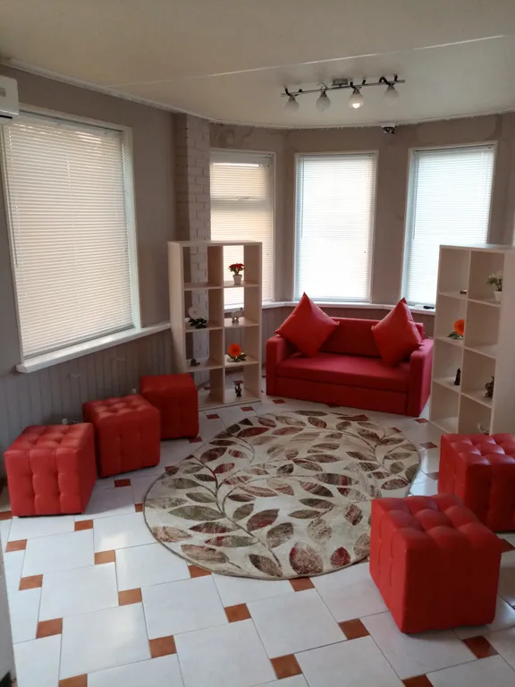 Гостевая комната с балконом