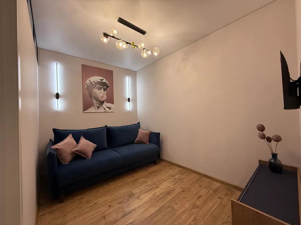 Дизайнерская квартира на берегу реки в ЖК Белые росы в Красноярске